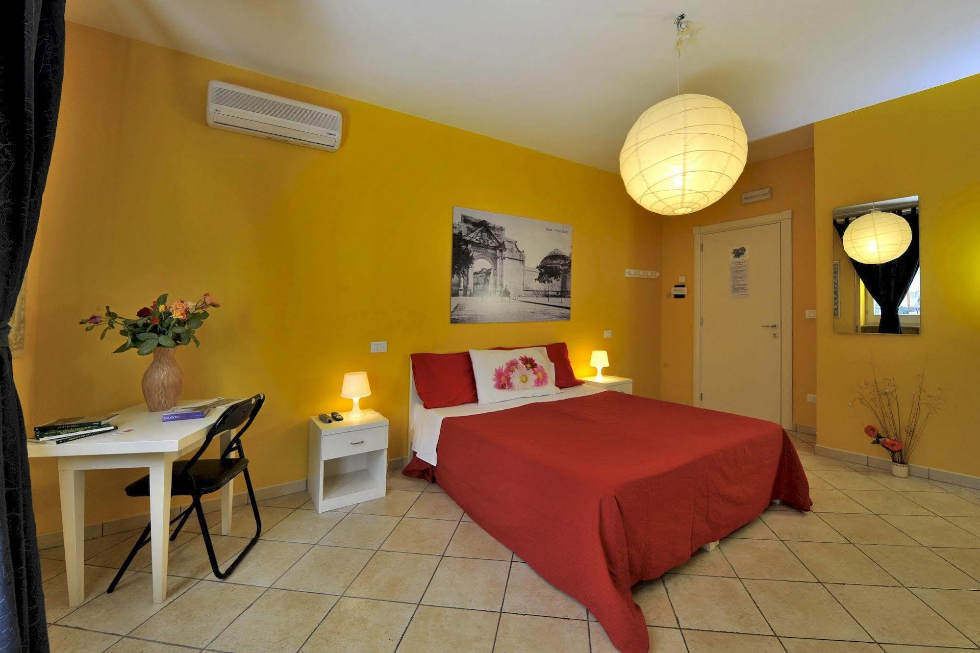 Bed and Breakfast Barocco.Oberdan Lecce Exterior foto